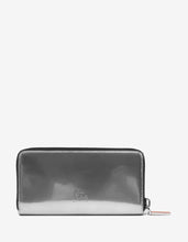 Load image into Gallery viewer, Panettone Silver Leather Diams Spikes Wallet -
